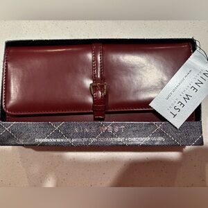 Nine West Burgundy Leather Wallet Vintage (060)